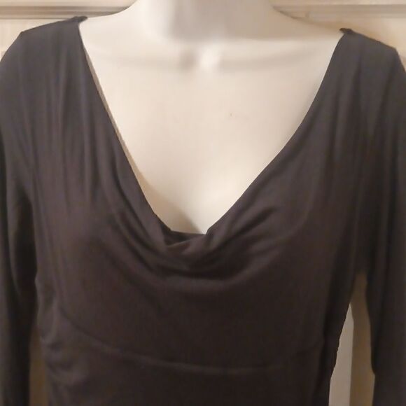 Bailey 44 black ruched wrap jersey knit long sleeve dress with jeweled accent M - Picture 6 of 10